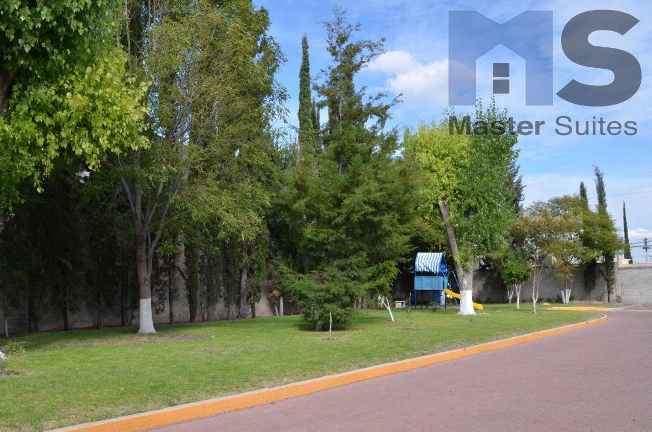 +Ms +Fascinante Suite +Alberca Y Jardines + Bernardo Quintana 18B Мендиола Экстерьер фото